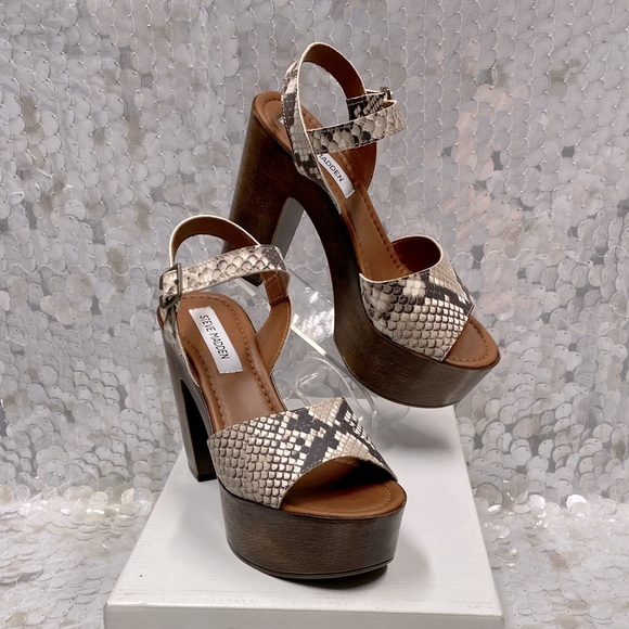 Steve Madden “Lulla” - Picture 1 of 16